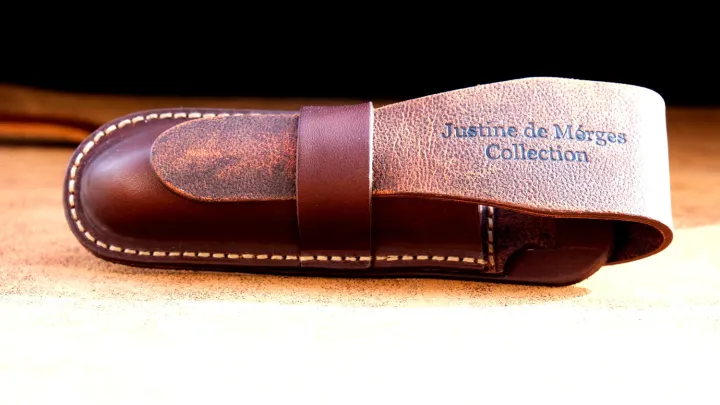 Justine de Mérges BERGAL, Gürtelscheiden, sand und braun